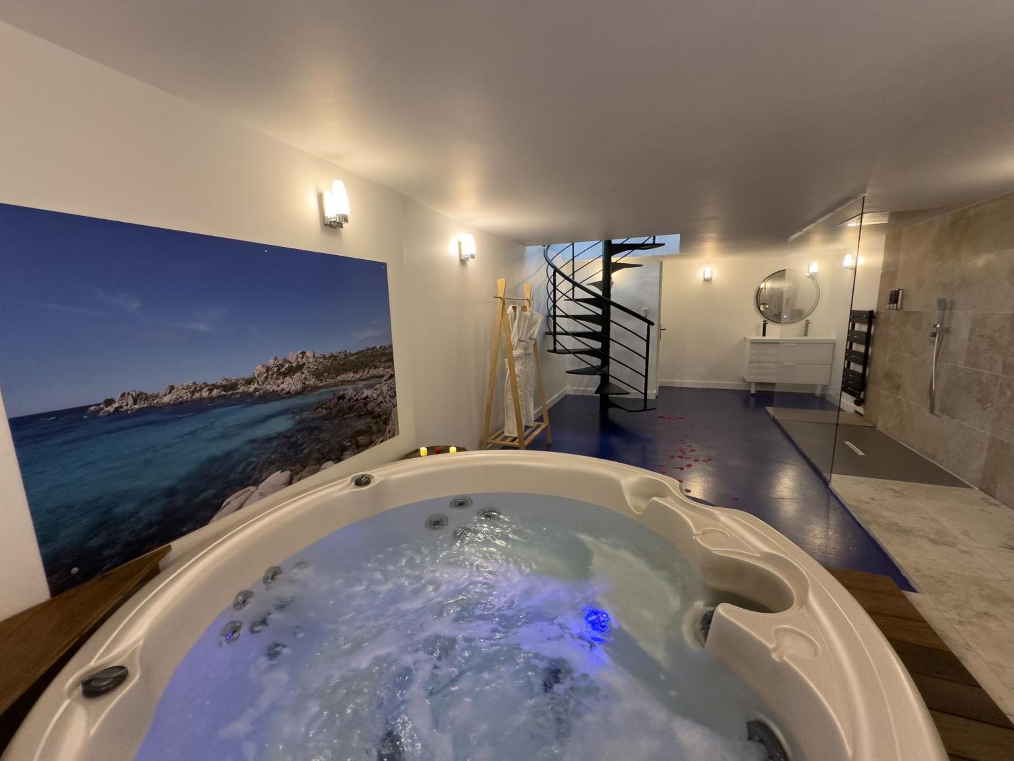 Mieuxqualhotel Jacuzzi Privatif La Parenthese Бордо Екстериор снимка
